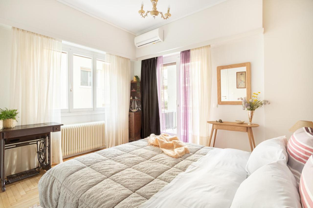 A Short Walk To Syntagma And Plaka By Athenian Homes Atenas Exterior foto