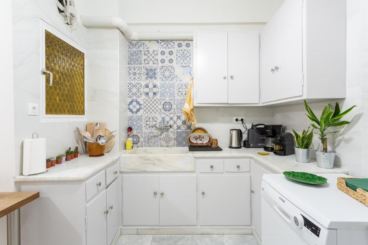 A Short Walk To Syntagma And Plaka By Athenian Homes Atenas Exterior foto